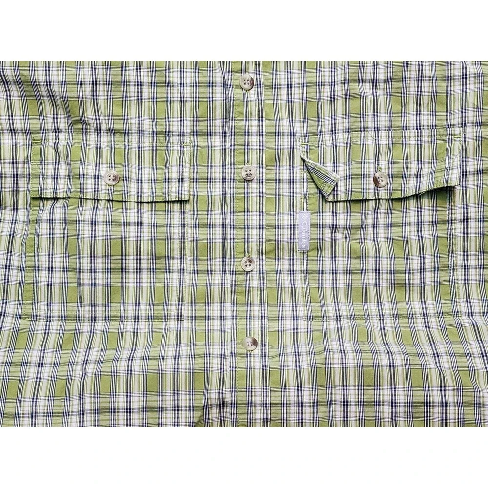 Columbia Men's Fishing Breathable Mesh button up Shirt Green Plaid Size L